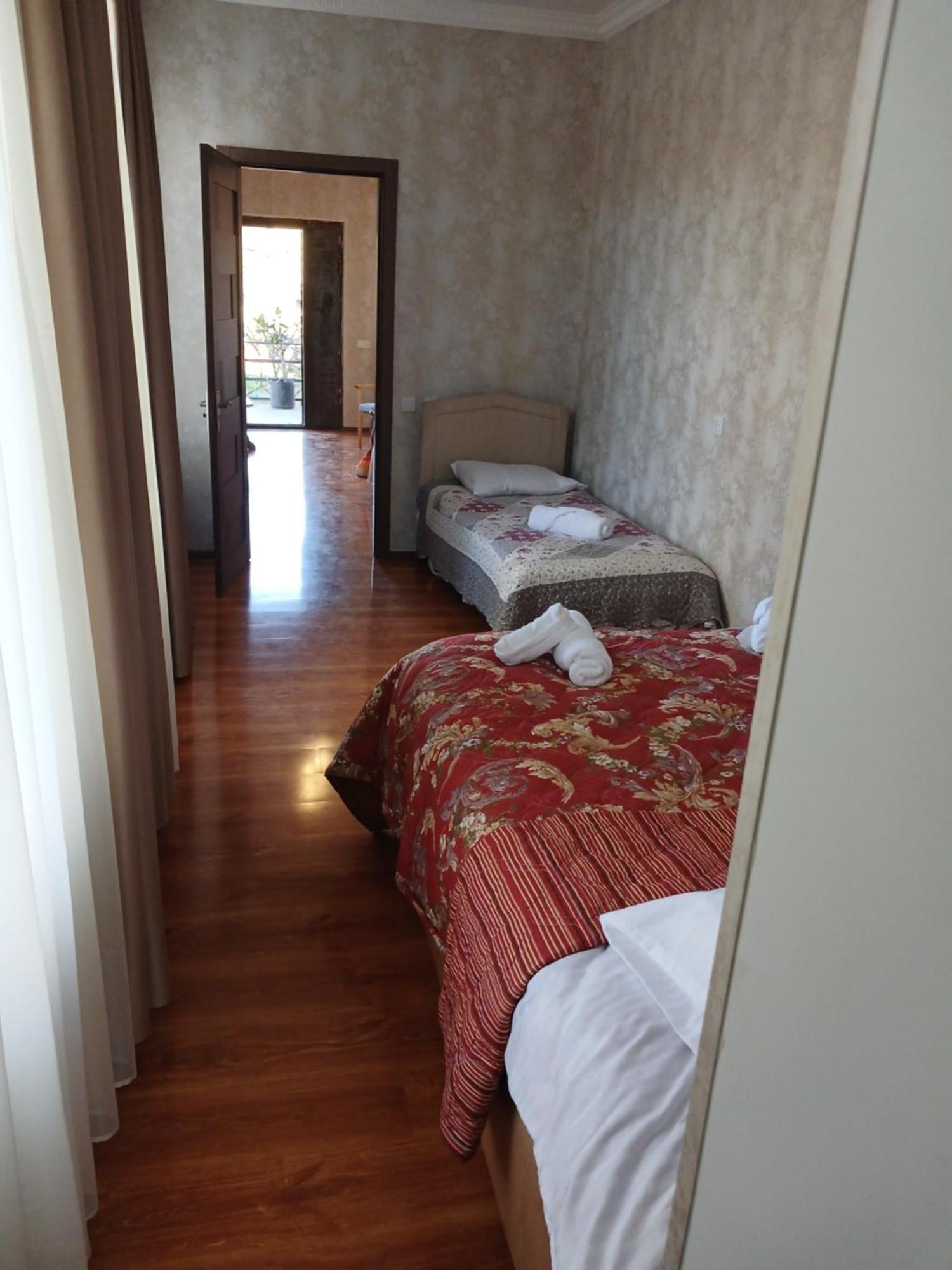 Guest House Nano Martvili Exteriér fotografie